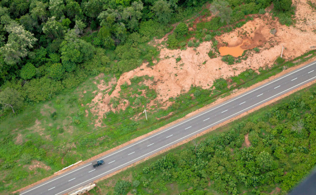 Mankulam Oddusudan road (A34)