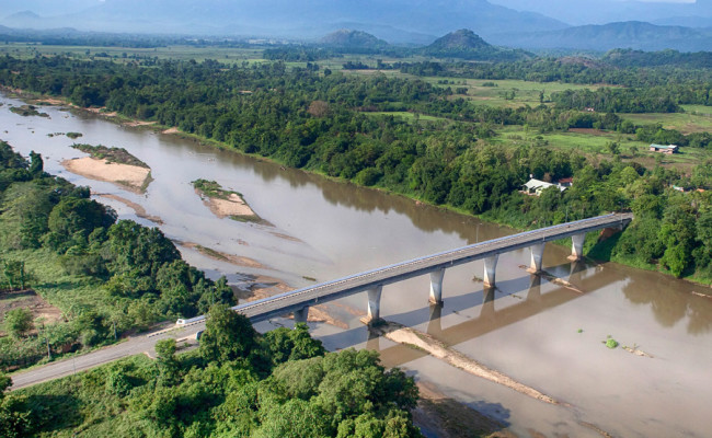 Sakura Bridge, Mahiyangana