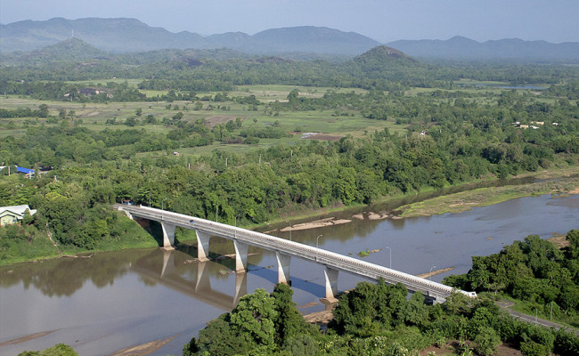 Sakura Bridge, Mahiyangana