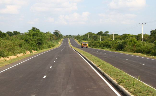 34-Hambantota–Gonnoruwa–Meegahajandura-Road-08