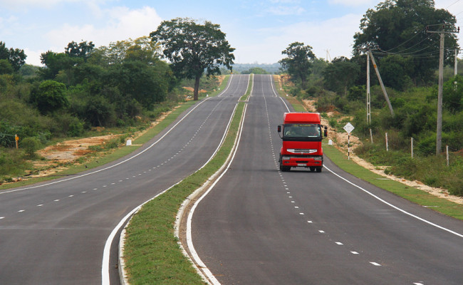 34-Hambantota–Gonnoruwa–Meegahajandura-Road-15